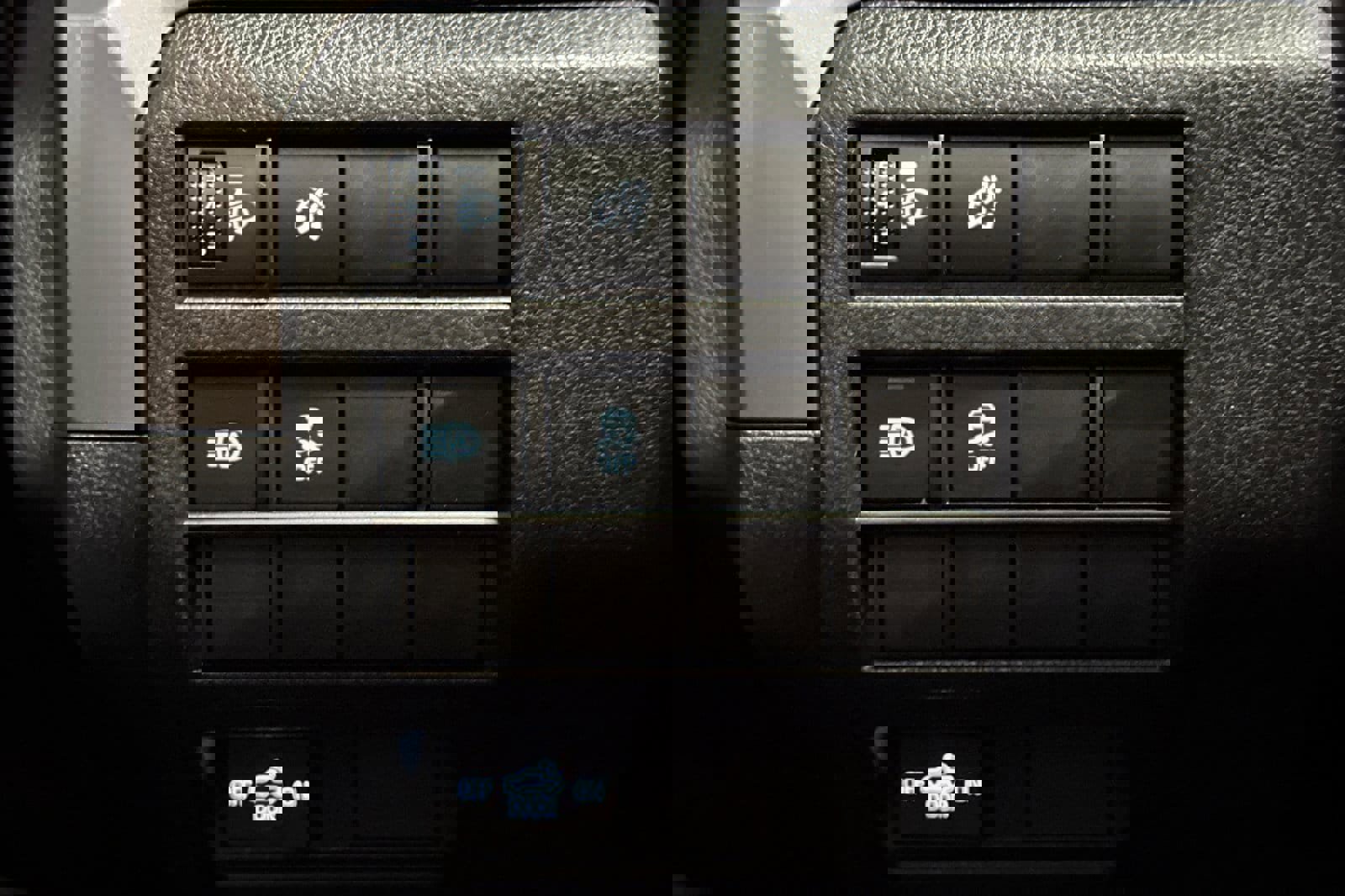 New 2025 Toyota Tacoma SR5 image 25