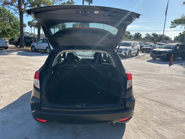 Used 2019 Honda HR-V EX-L image 7