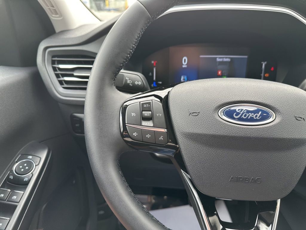 New 2026 Ford Escape Active image 18