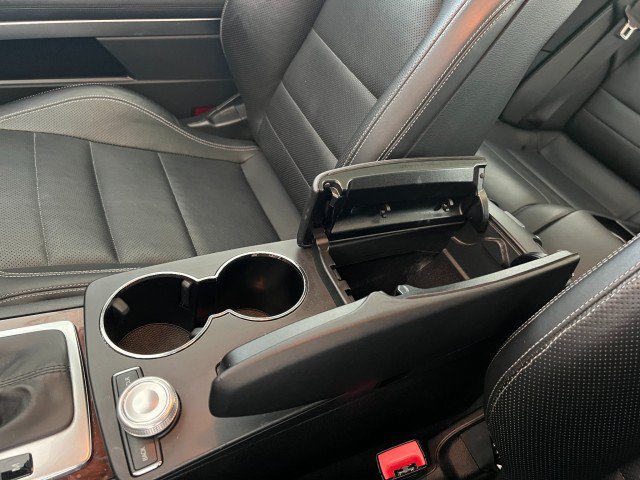 Used 2010 Mercedes-Benz E 550 Coupe image 26