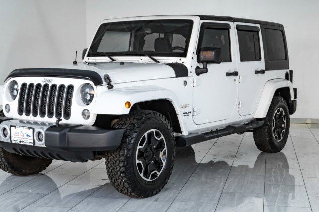 Used 2015 Jeep Wrangler Unlimited Sahara w/ Connectivity Group image 56