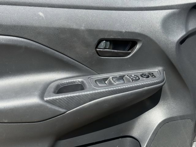 Used 2025 Nissan Versa S FWD image 22