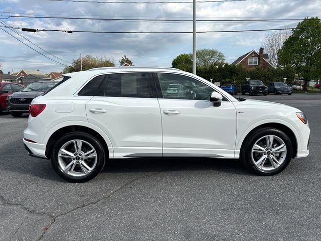 Used 2022 Audi Q3 2.0T Premium w/ Convenience Package AWD/4WD image 6