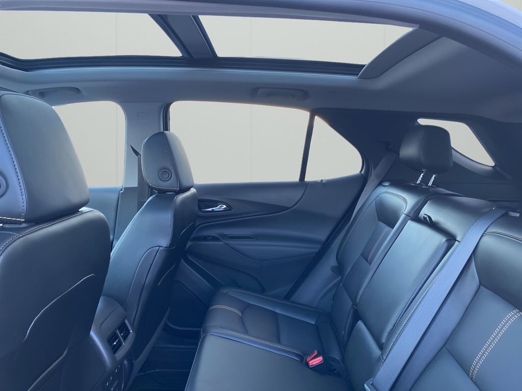 Used 2024 Chevrolet Equinox Premier image 12