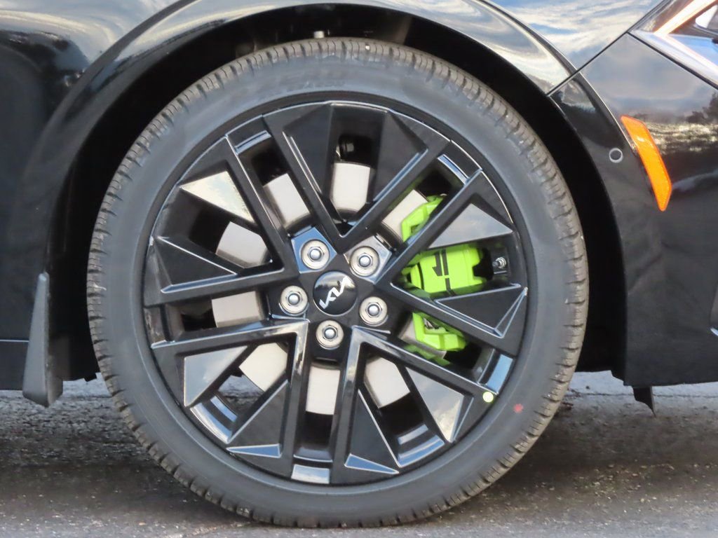 New 2026 Kia K5 GT w/ GT1 Package FWD image 16
