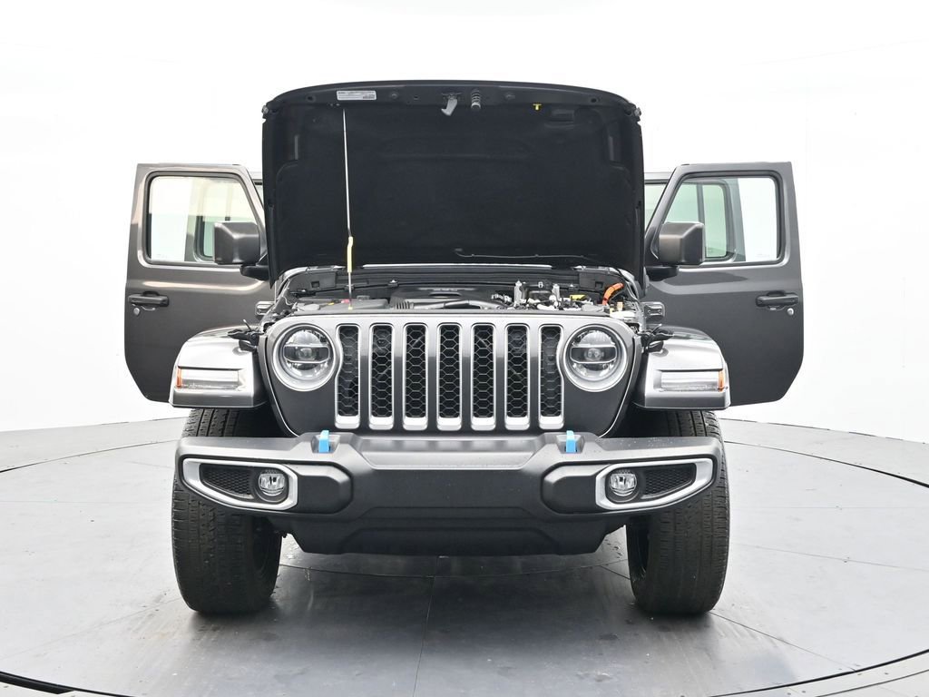 Used 2022 Jeep Wrangler Unlimited Sahara image 44