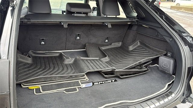 Used 2024 Lexus RX 500h F Sport image 22