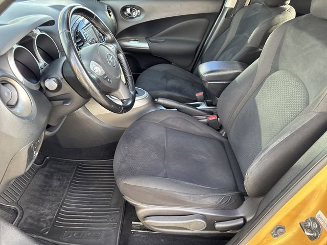 Used 2014 Nissan Juke SV w/ Navigation Package image 9