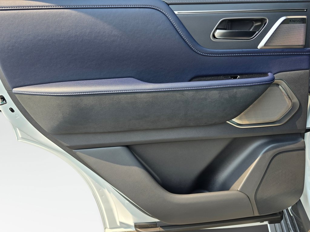 New 2026 INFINITI QX80 4WD w/ Sport Exterior Package image 19
