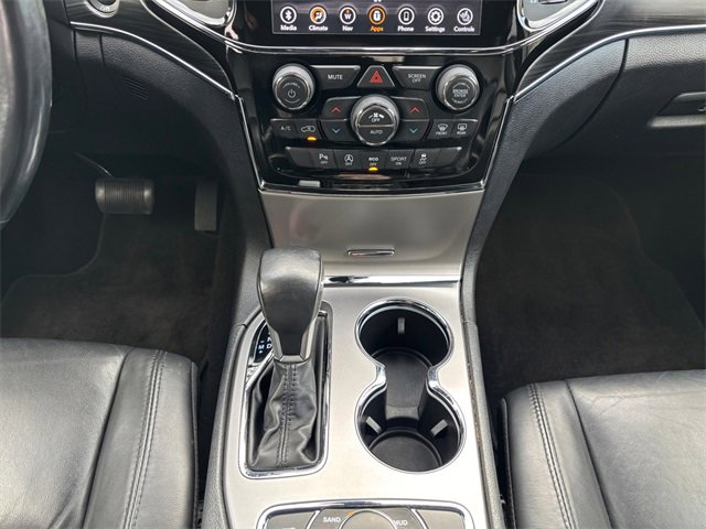 Used 2020 Jeep Grand Cherokee Limited w/ Trailer Tow Group IV image 11