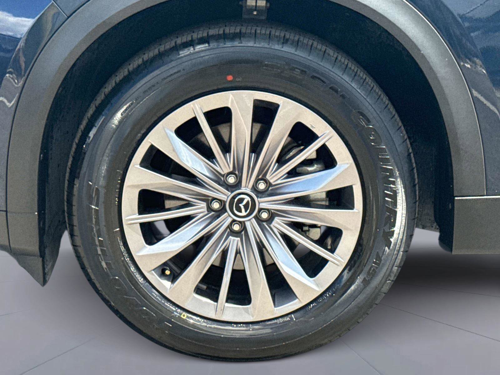 Certified 2025 MAZDA CX-90 3.3 Turbo w/ Preferred Package AWD/4WD image 10