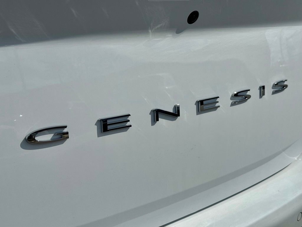 Used 2026 Genesis G70 2.5T Prestige RWD image 14