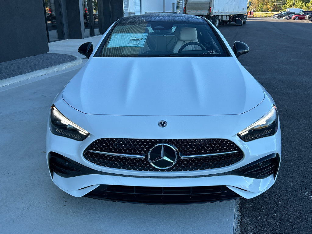 New 2027 Mercedes-Benz CLE 450 4MATIC Coupe image 3