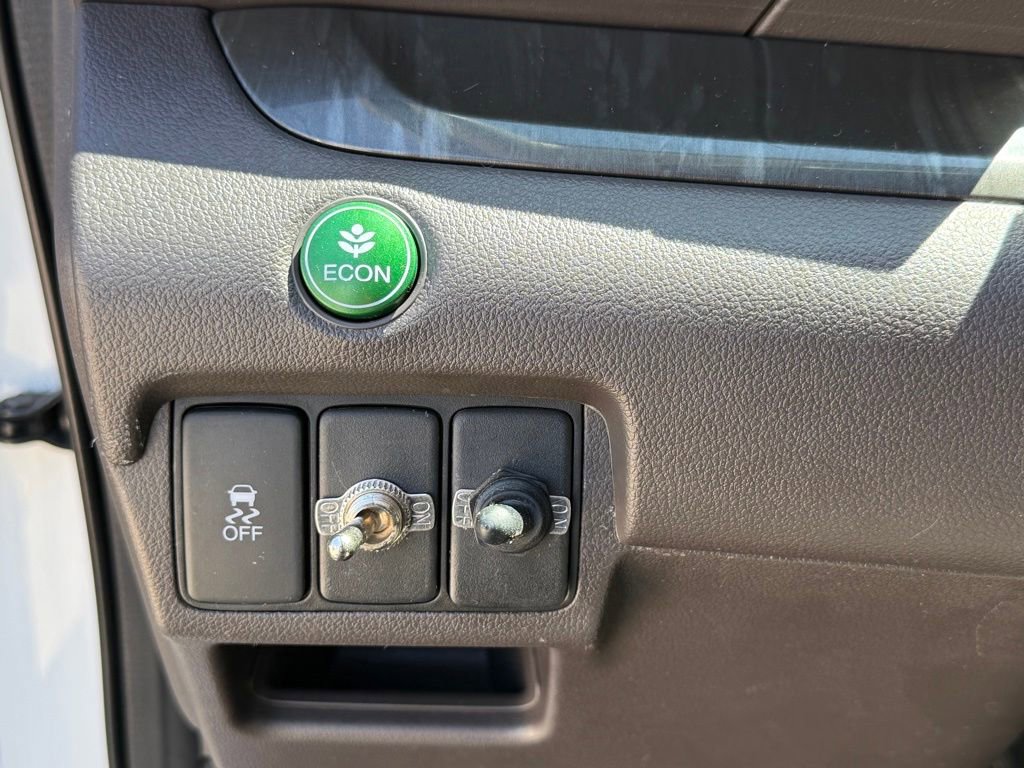 Used 2013 Honda CR-V EX-L image 25