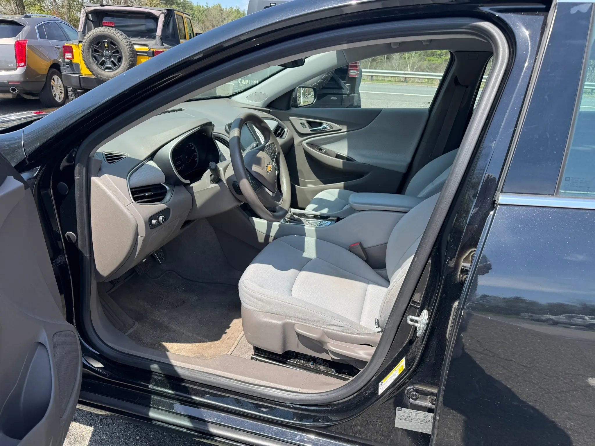 Used 2016 Chevrolet Malibu LS FWD image 9