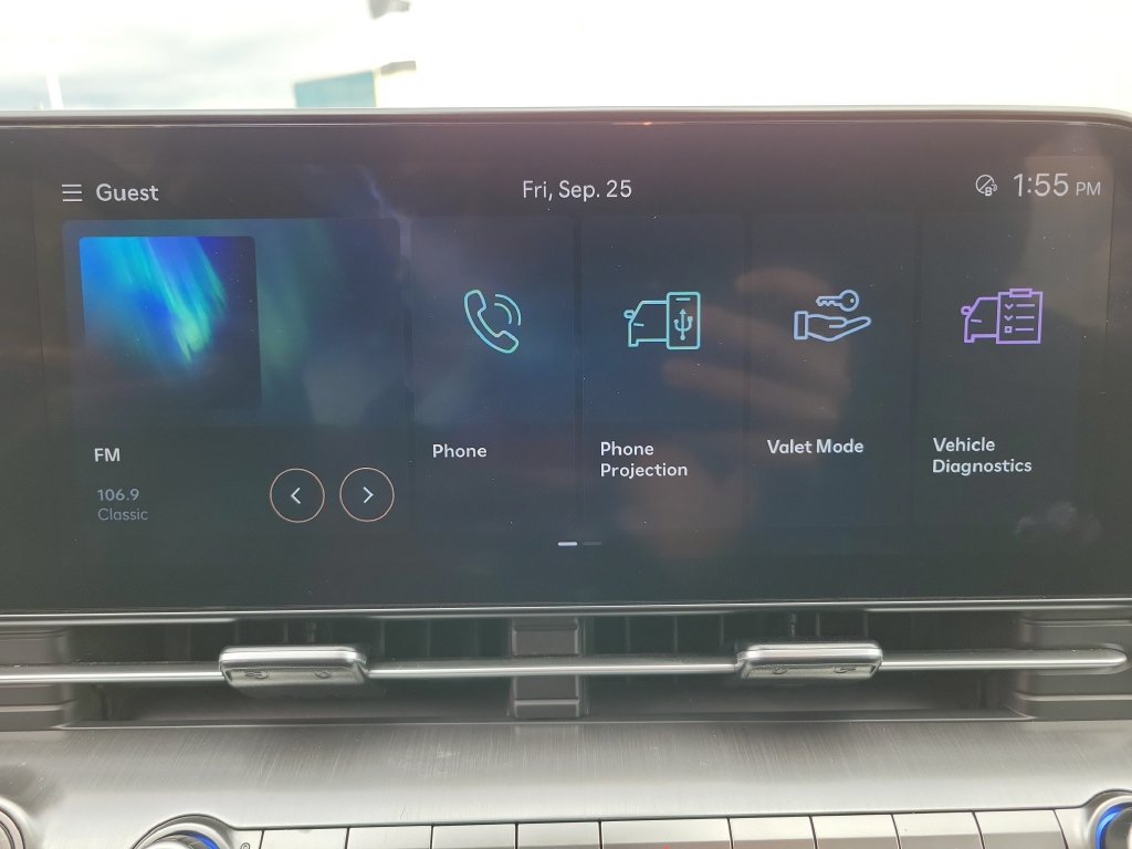Used 2025 Hyundai Kona SEL FWD image 20