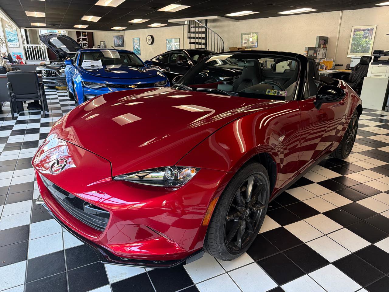 Used 2016 MAZDA MX-5 Miata Club RWD image 1