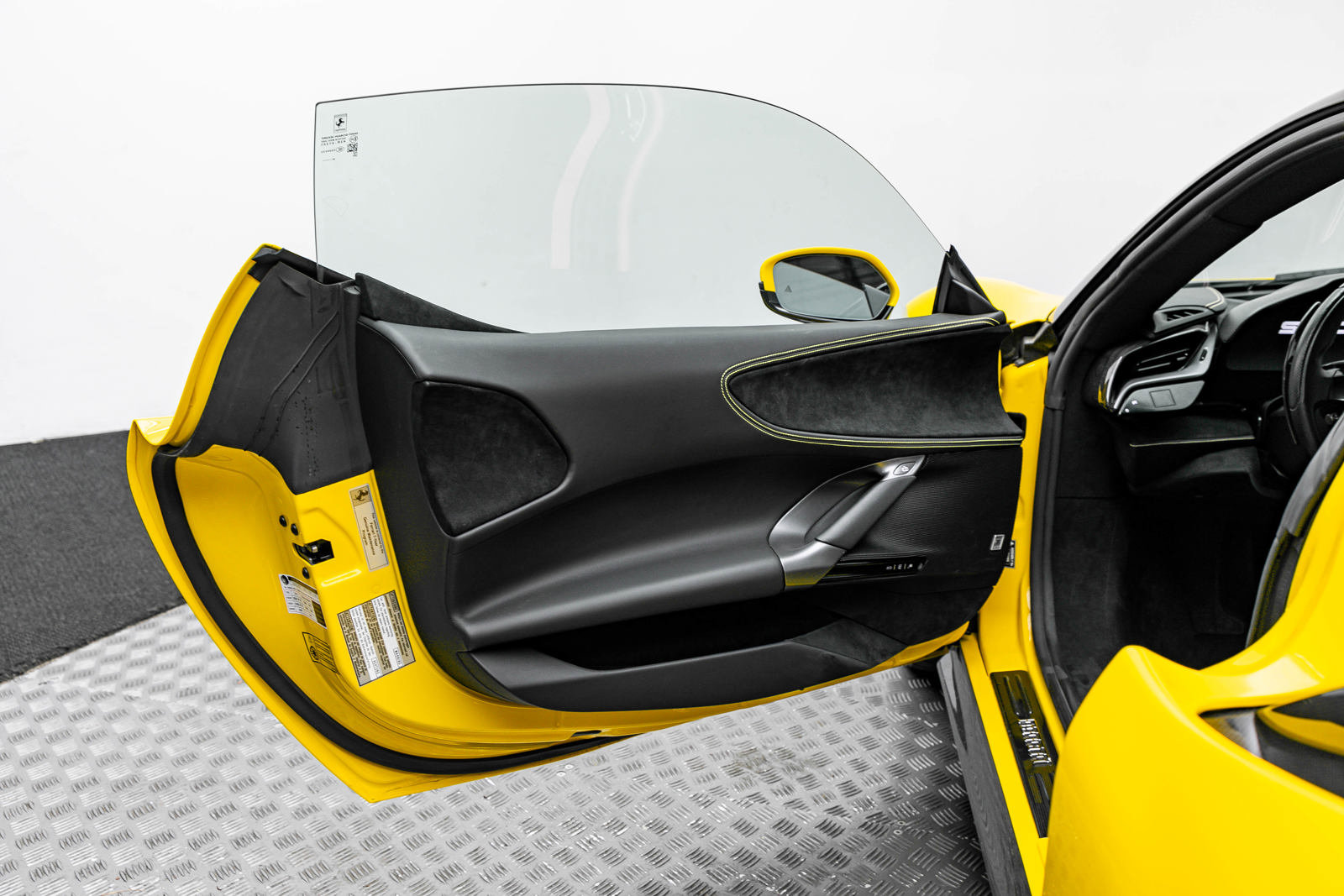 Certified 2022 Ferrari SF90 Stradale image 12