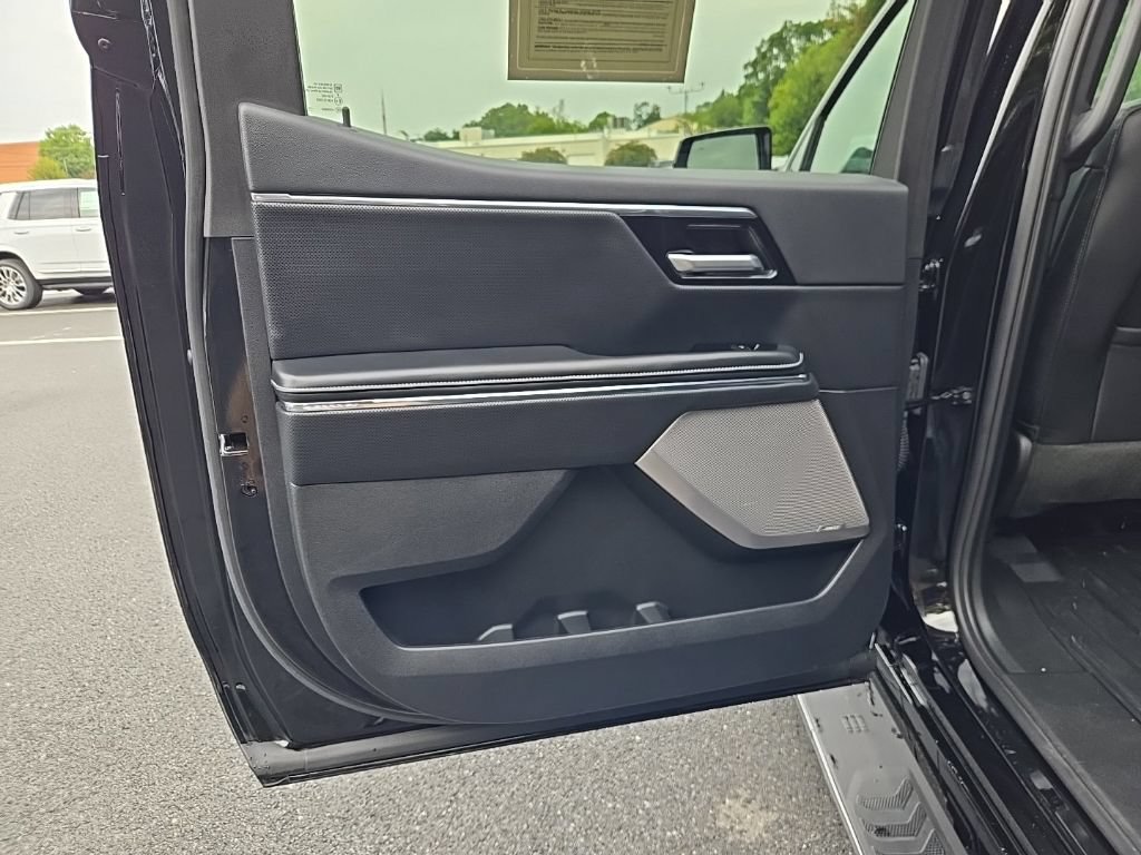 Used 2026 GMC Sierra EV Denali AWD/4WD image 46