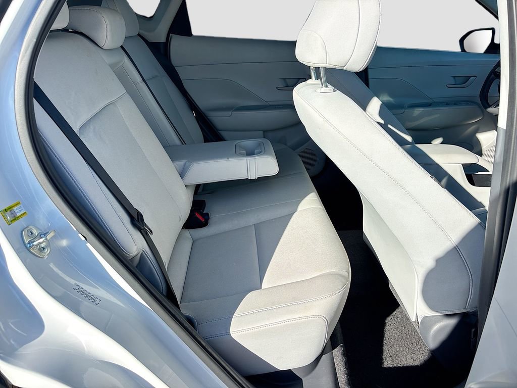 Used 2024 Hyundai Kona SEL image 25