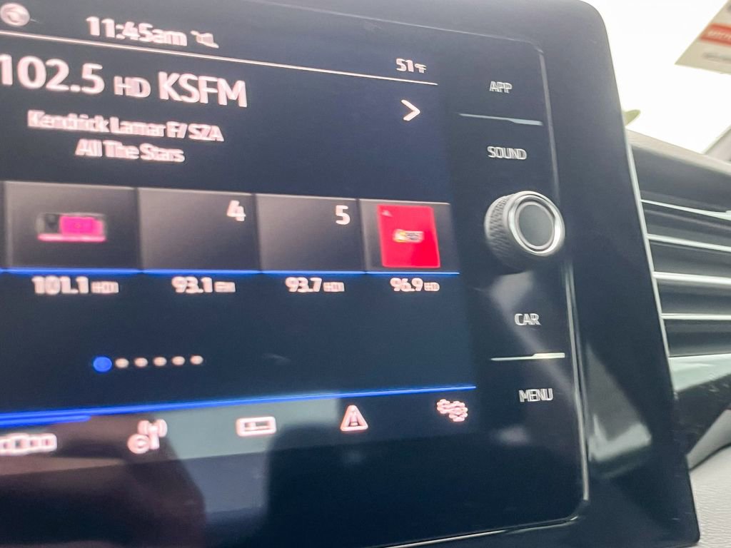 Used 2025 Volkswagen Jetta GLI Autobahn image 21