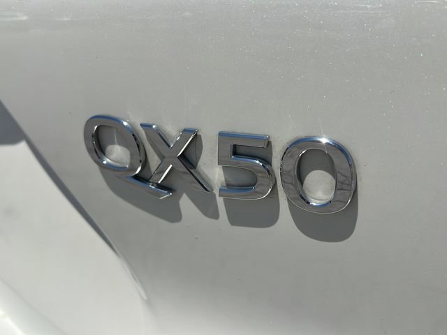 Used 2019 INFINITI QX50 Essential w/ Sensory Package AWD/4WD image 24