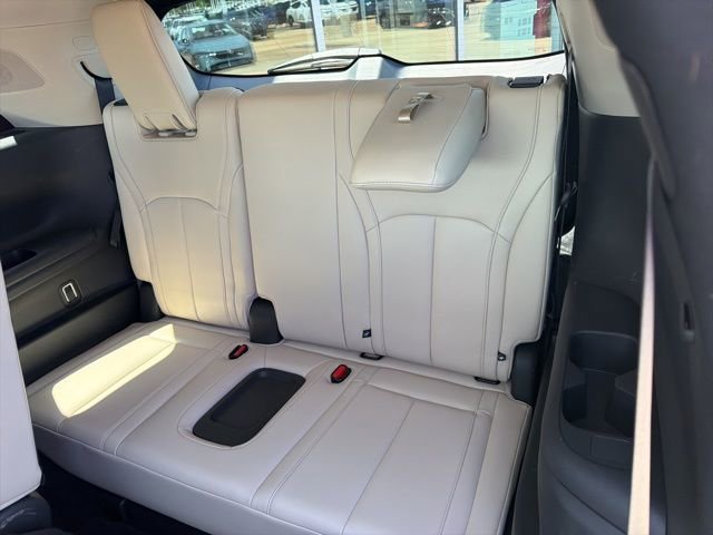 Used 2023 INFINITI QX60 Luxe w/ Cargo Package AWD/4WD image 21