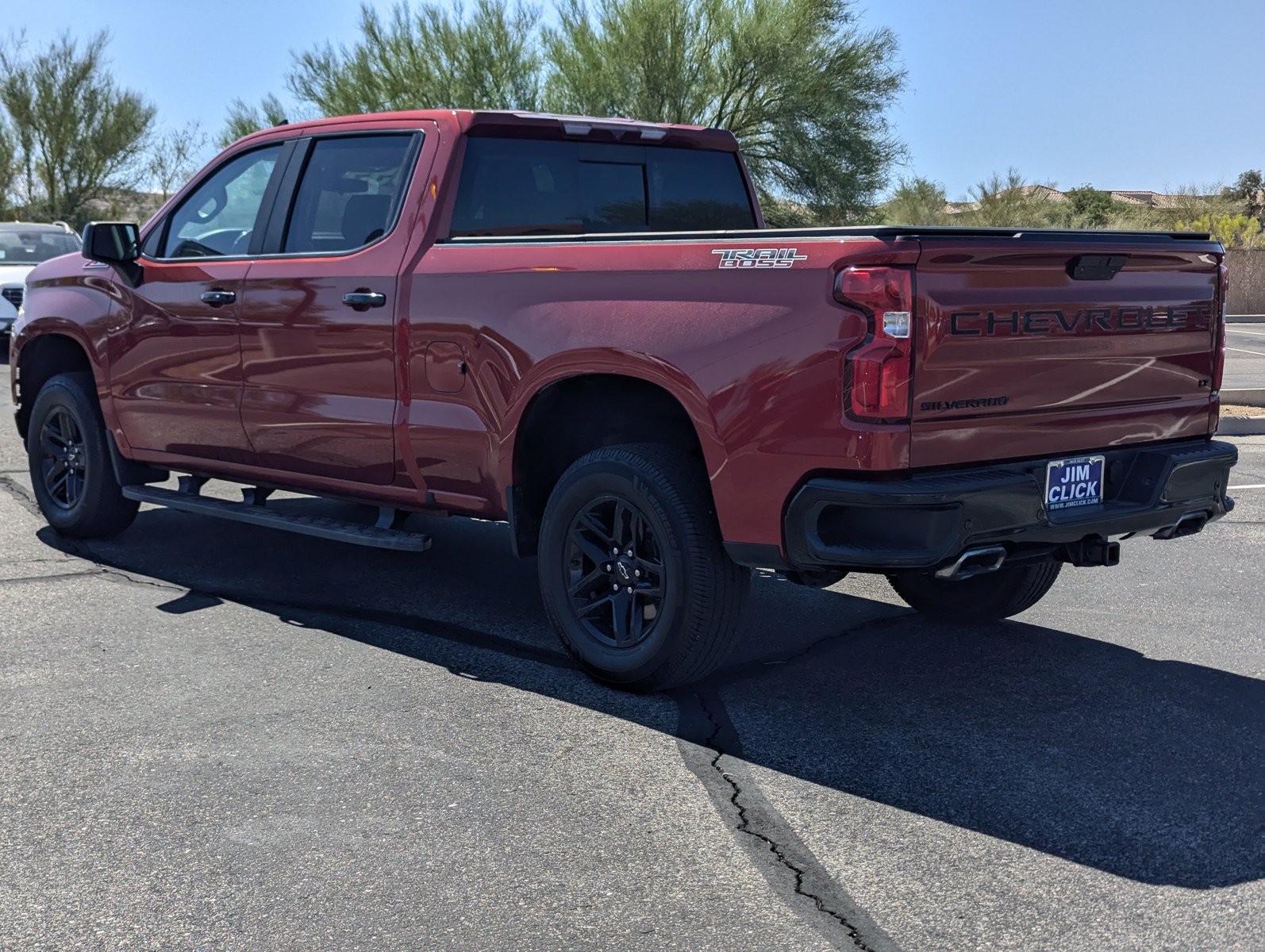 Used 2021 Chevrolet Silverado 1500 LT Trail Boss w/ Convenience Package II AWD/4WD image 4