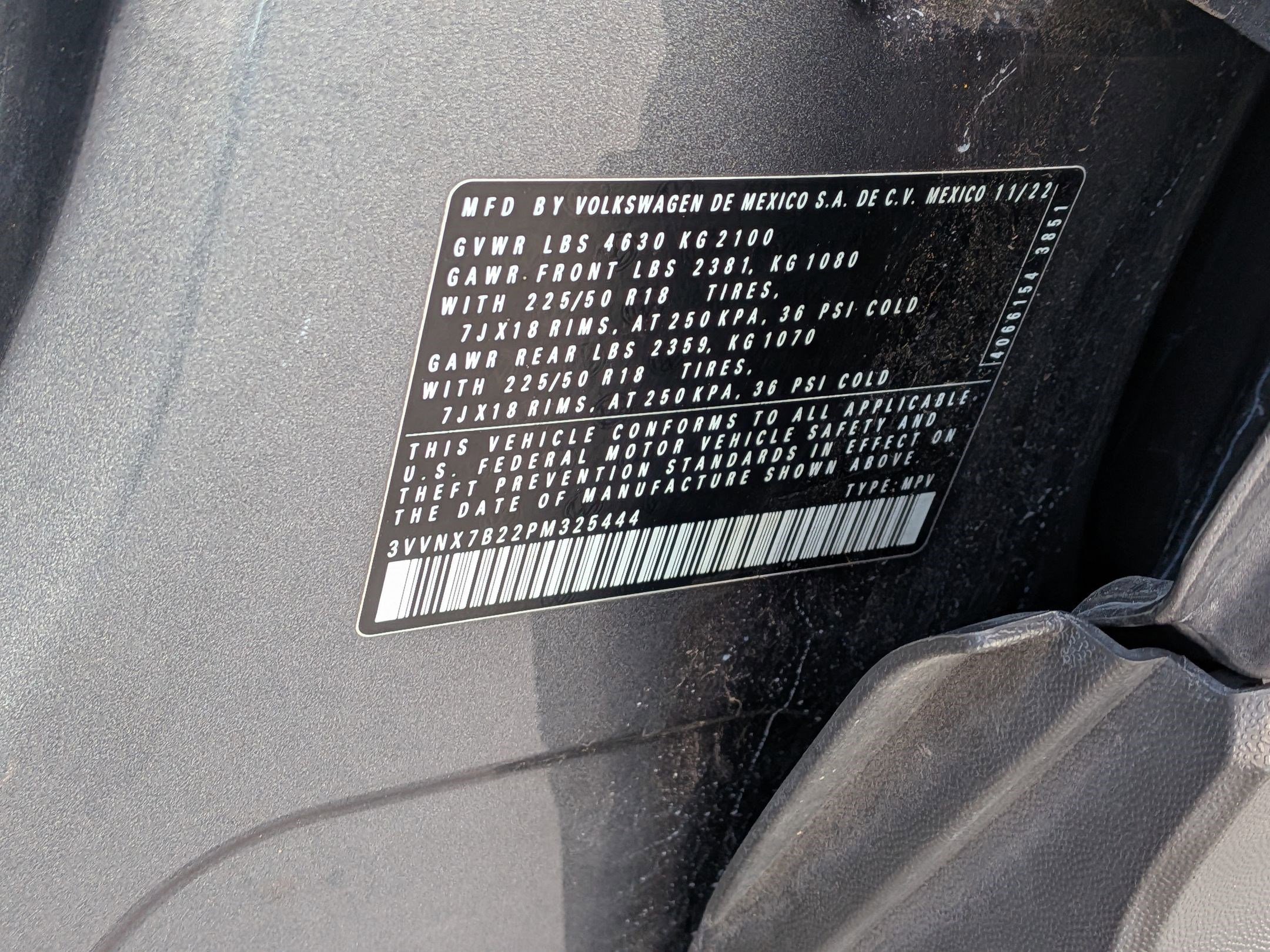 Certified 2023 Volkswagen Taos SE w/ Panoramic Sunroof Package image 34