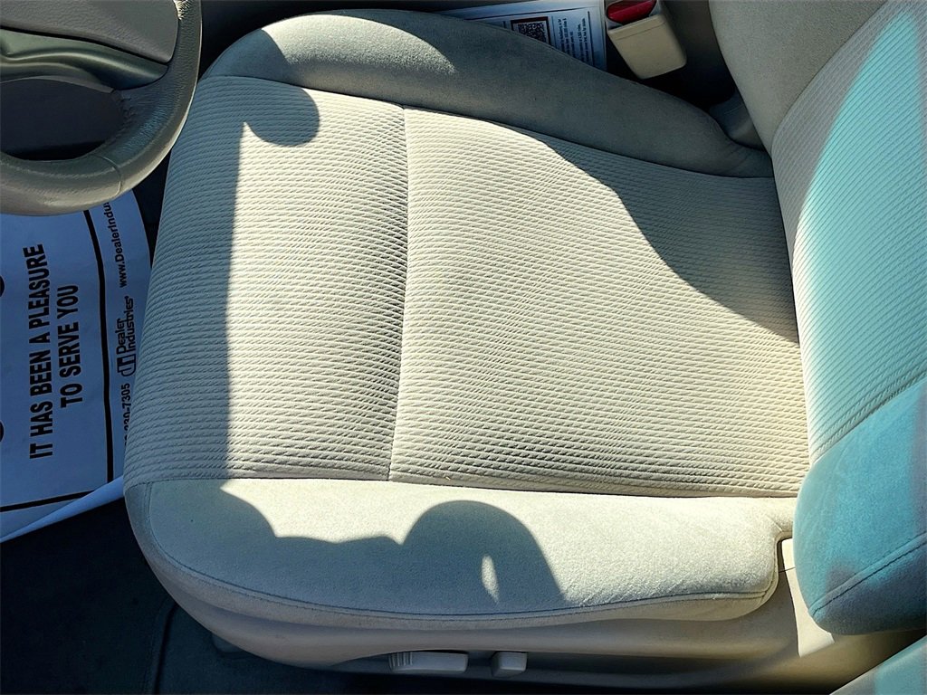 Used 2013 Nissan Altima 2.5 SV image 18
