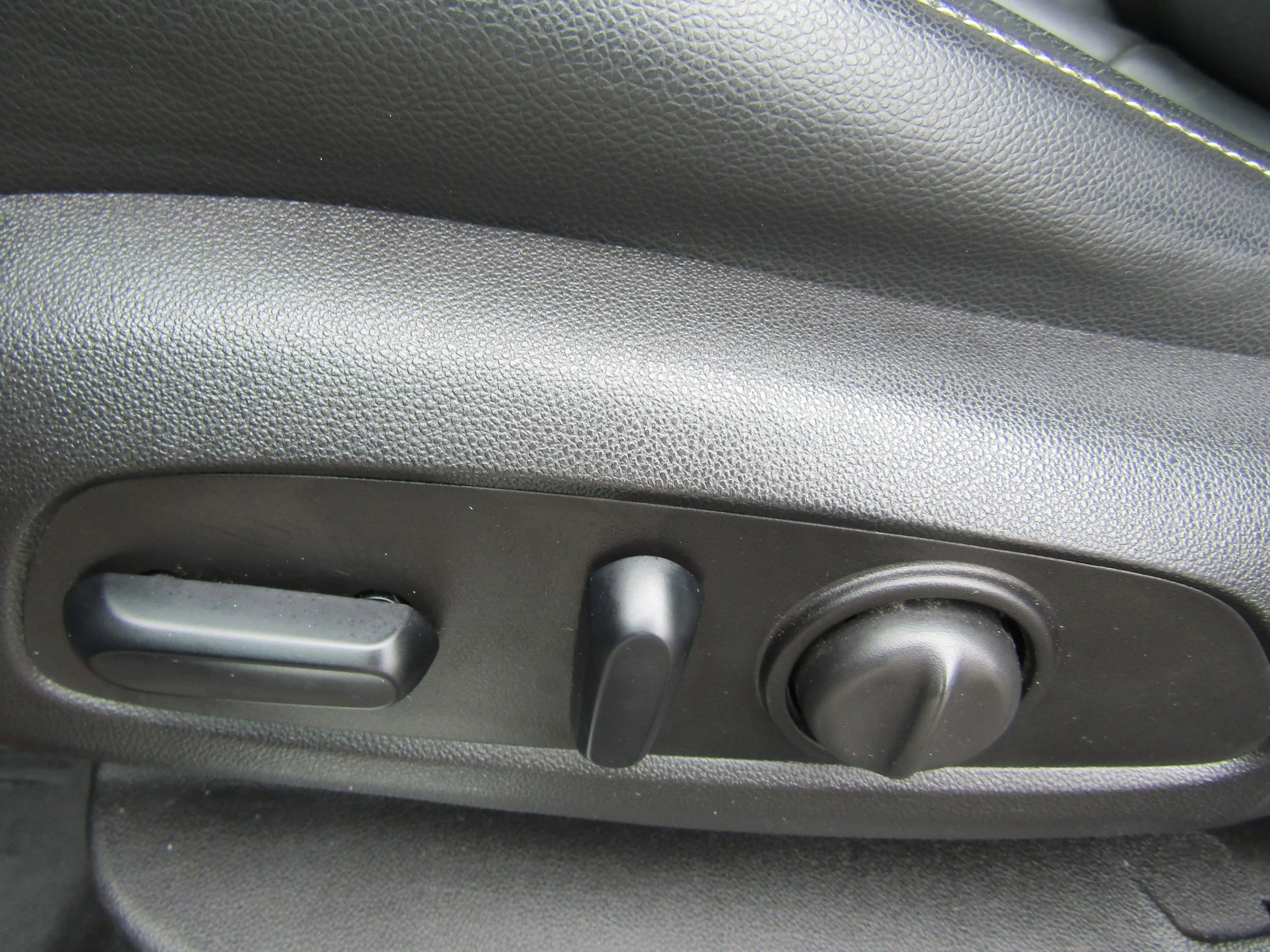 Used 2018 GMC Acadia SLT AWD/4WD image 23