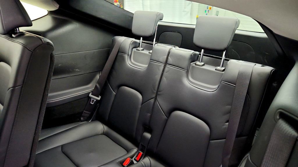 Used 2025 Tesla Model Y Long Range image 23