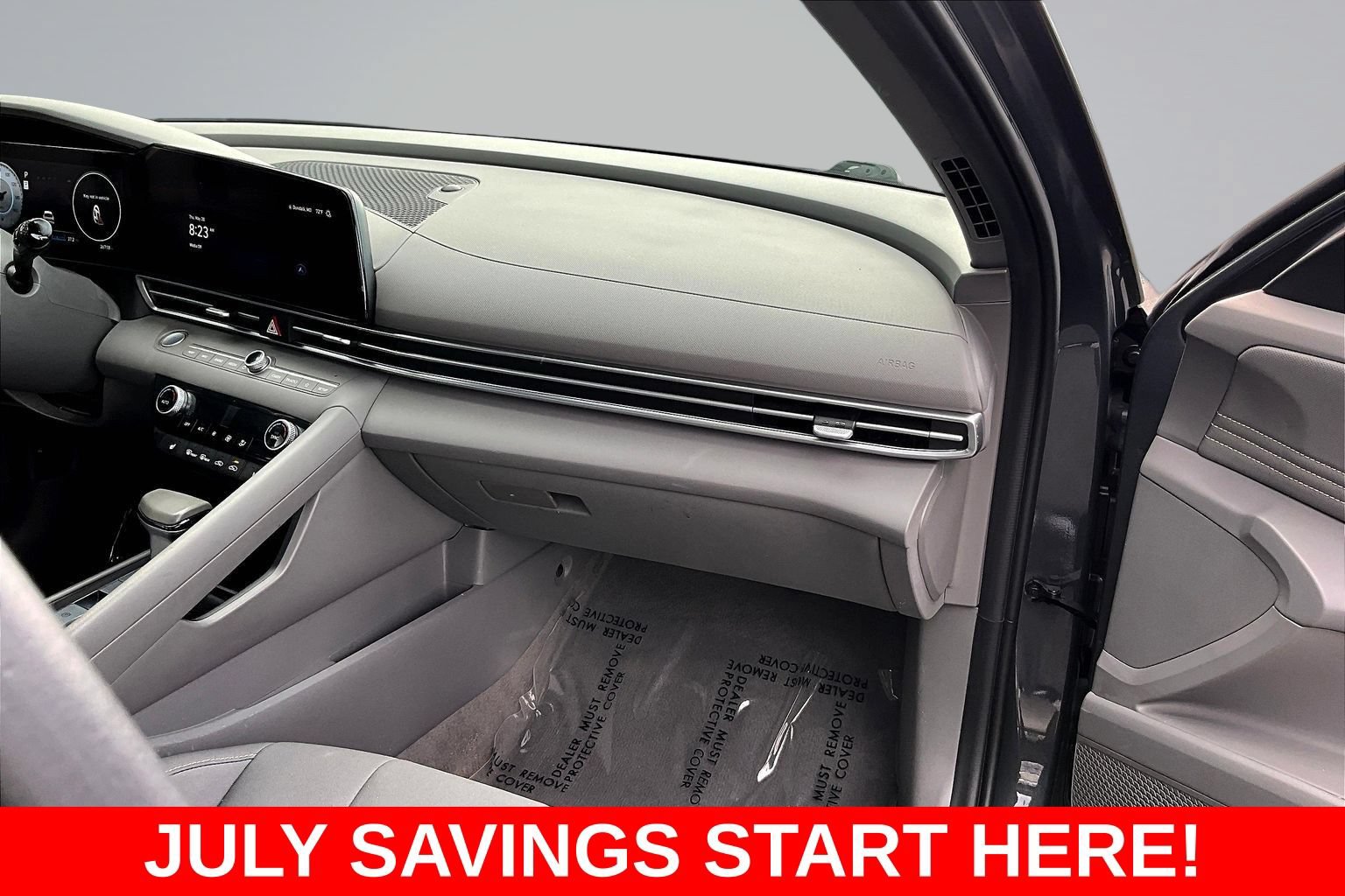 Used 2024 Hyundai Elantra SEL w/ Convenience Package FWD image 29