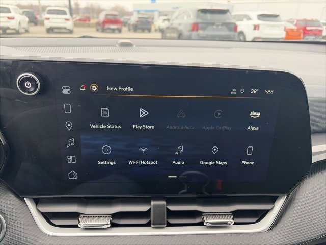 Used 2025 Chevrolet Equinox LT image 22