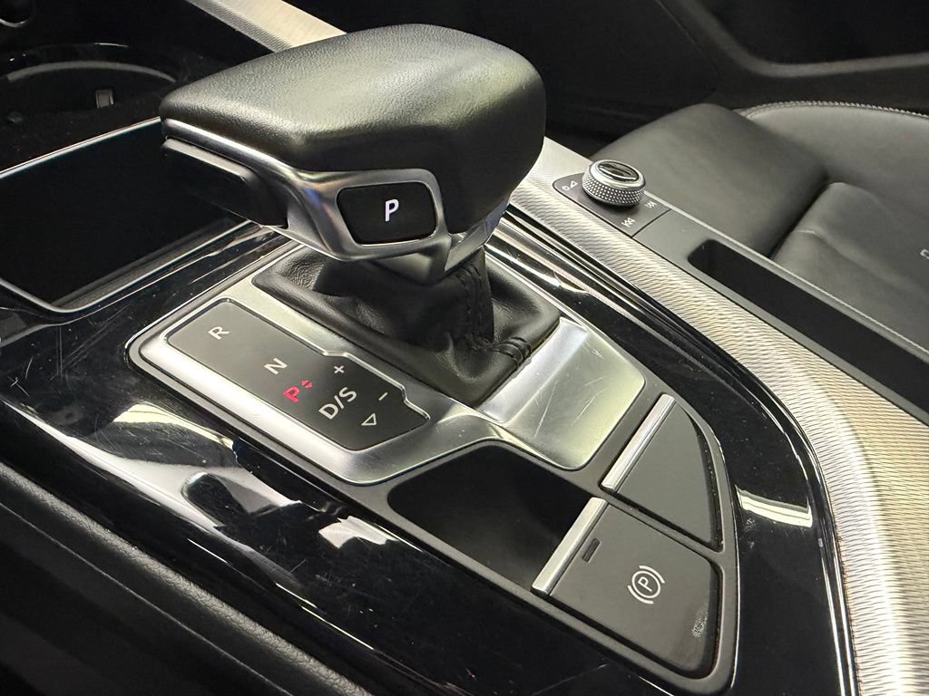 Used 2025 Audi A5 2.0T Premium AWD/4WD image 30