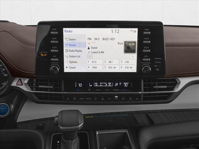 New 2026 Toyota Sienna Platinum AWD/4WD image 7