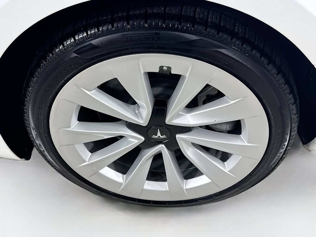 Used 2021 Tesla Model 3 Long Range AWD/4WD image 40