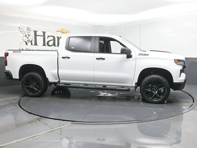 New 2026 Chevrolet Silverado 1500 LT Trail Boss w/ LPO, Dark Essentials Package