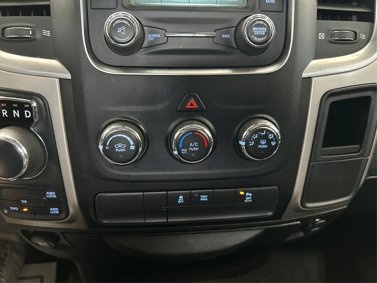Used 2020 RAM 1500 Warlock AWD/4WD image 26