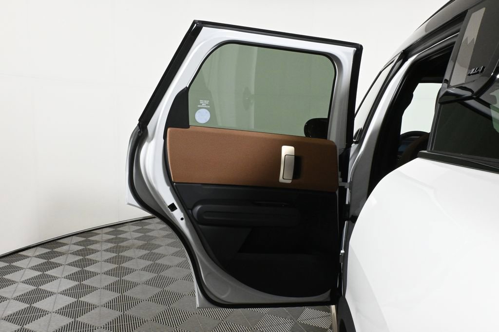 Used 2025 MINI Cooper Countryman S w/ Comfort Package Max image 33