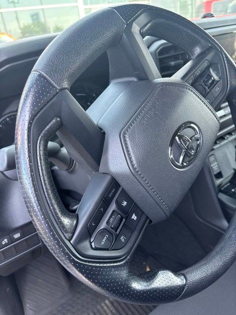 Used 2025 Toyota Tundra SR AWD/4WD image 11
