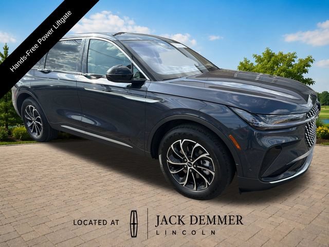 Used 2024 Lincoln Nautilus Premier w/ Equipment Group 102A AWD/4WD image 10