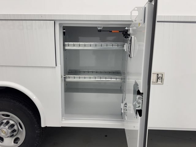 New 2025 Chevrolet Express 3500 w/ Power Convenience Package RWD image 32