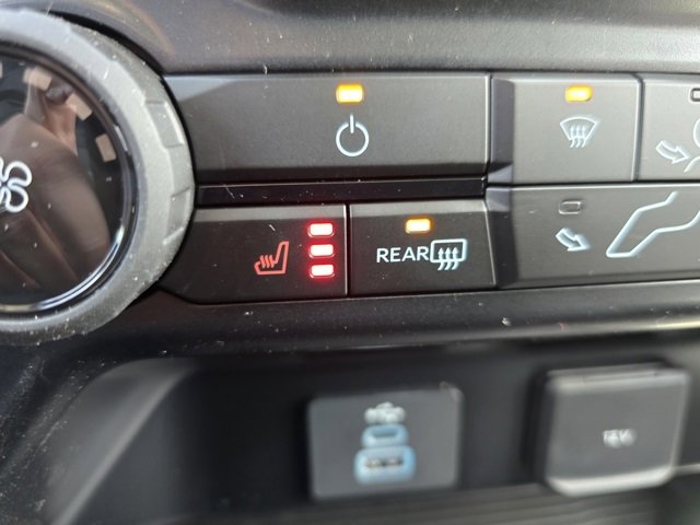 New 2025 Ford F350 XLT w/ Black Appearance Package image 18