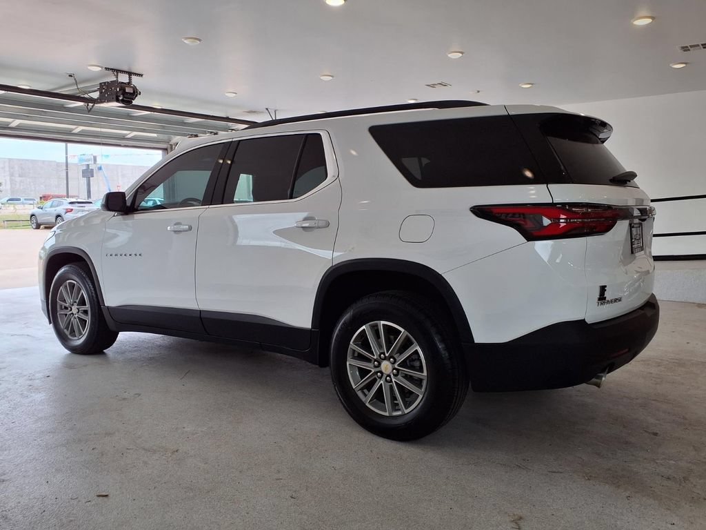 Used 2023 Chevrolet Traverse LT FWD image 20