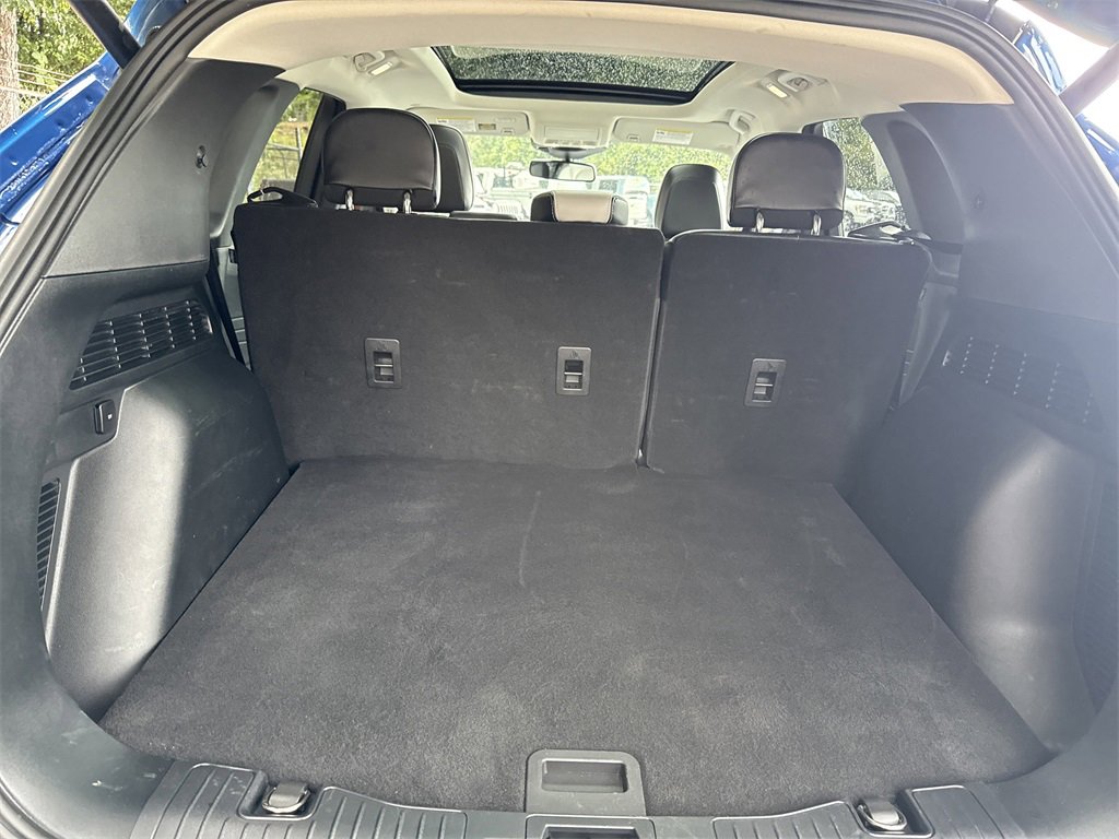 Used 2023 Ford Escape Platinum w/ Class II Trailer Tow Package image 19