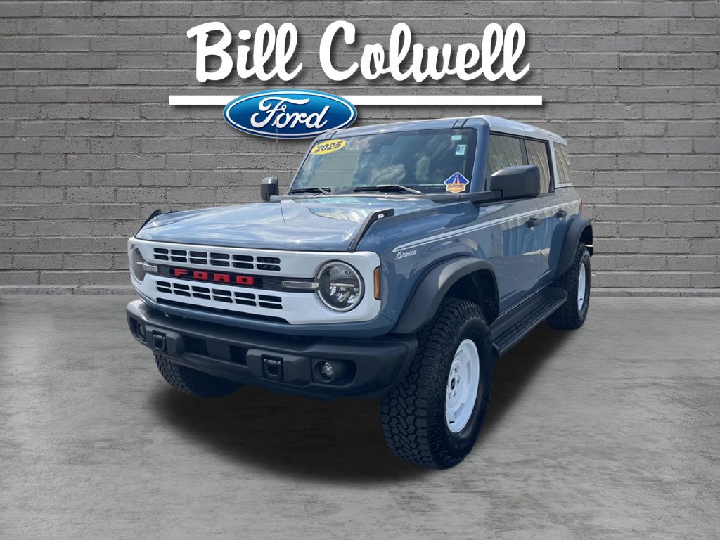 Used 2025 Ford Bronco Heritage Edition AWD/4WD image 9