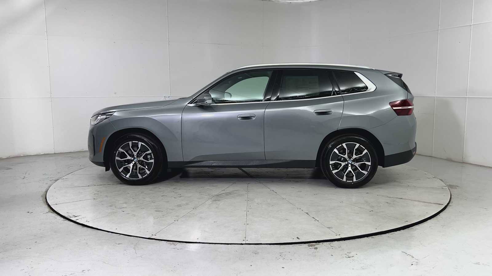 New 2026 BMW X3 xDrive30 w/ Premium Package image 5