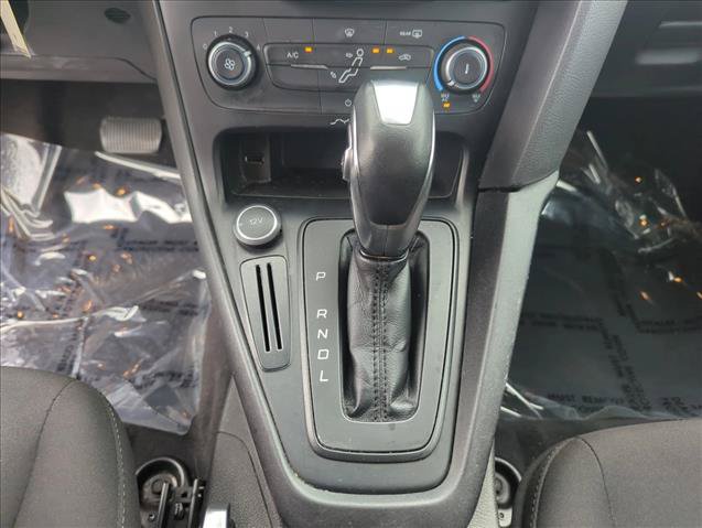 Used 2016 Ford Focus SE FWD image 13