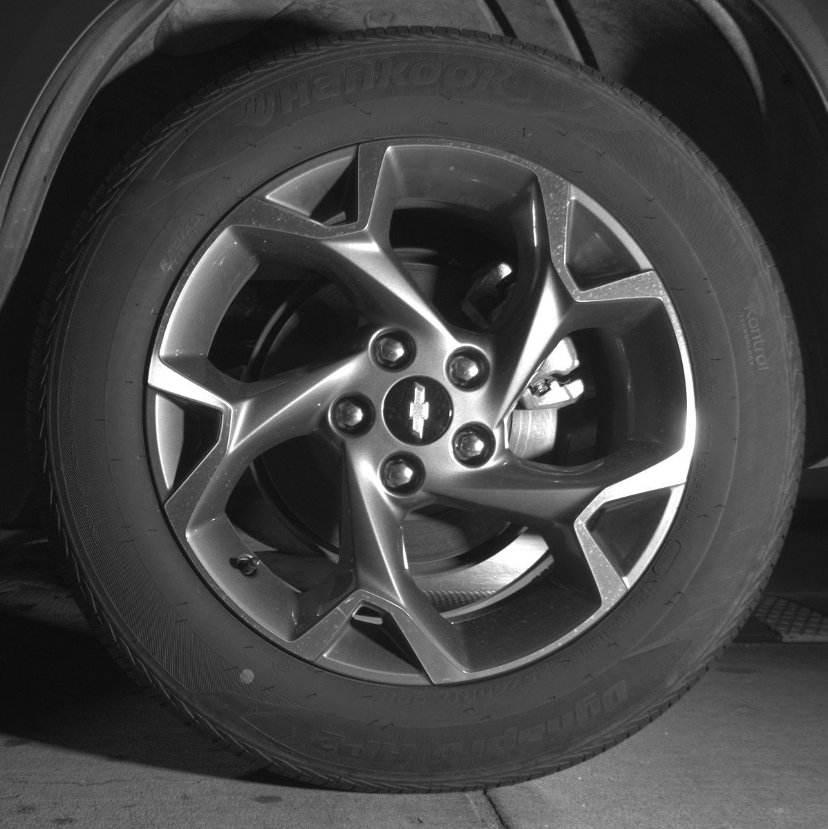 Used 2025 Chevrolet Trax LT FWD image 14
